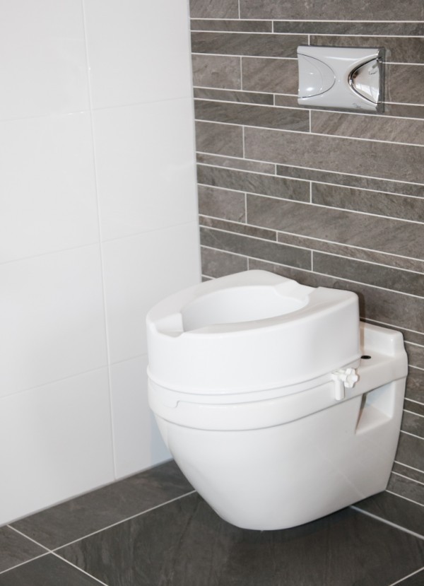 TOILETVERHOGER TOILETVERHOGER